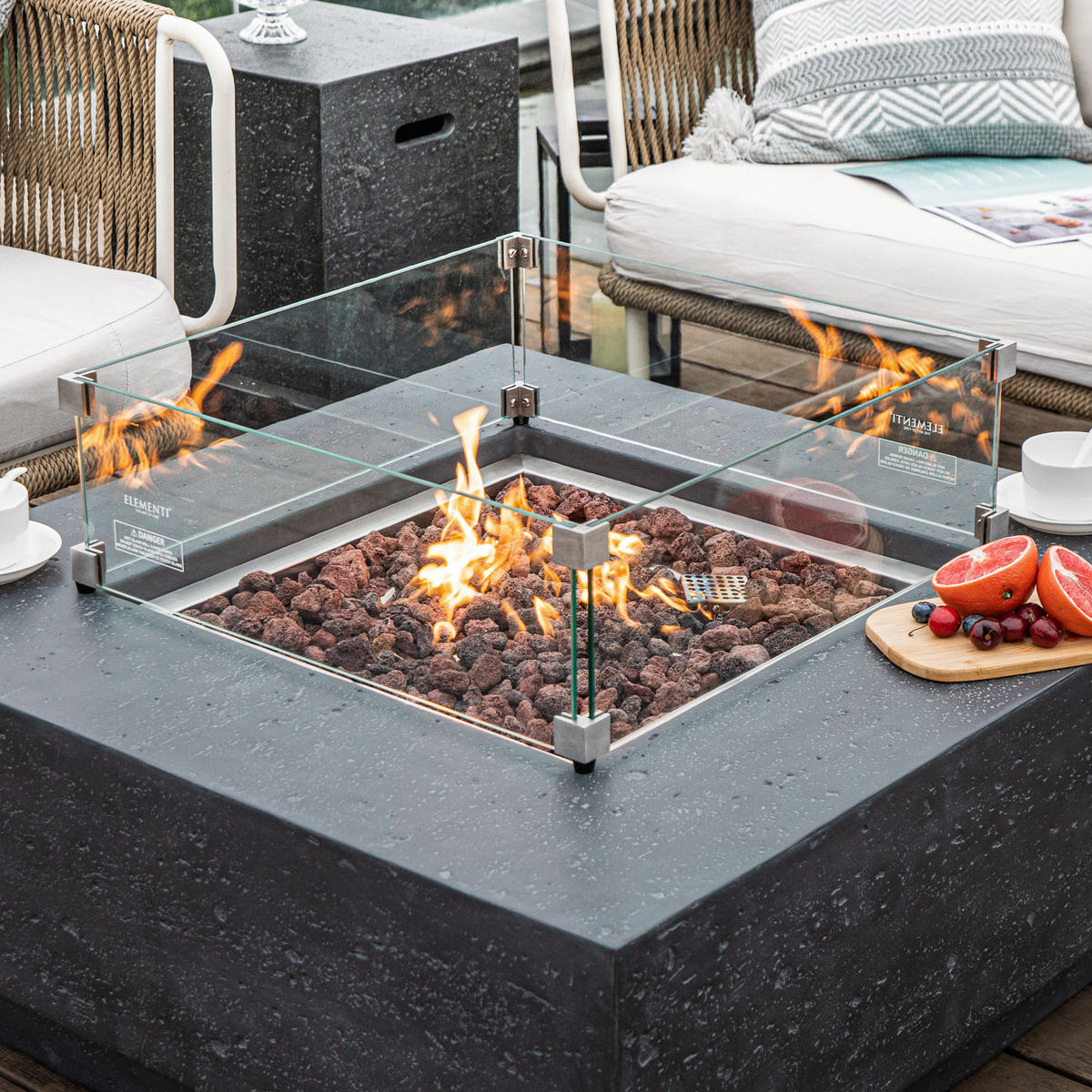 FEUERTISCH Manhattan Gasfeuerstelle aus GF-Beton 91/91/40 cm - Dunkelgrau, Naturmaterialien (91/40/91cm) - Elementi