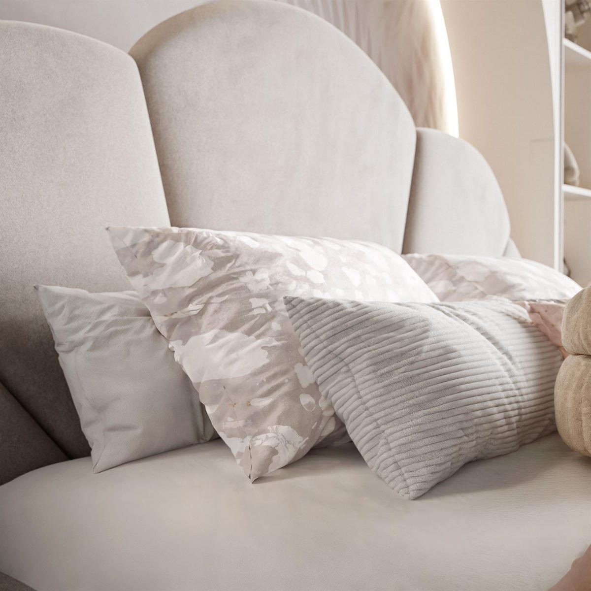 POLSTERBETT ARIEL mit Bettkasten 120x200 cm Element 17 - Beige, Textil (120/200cm) - Lookway