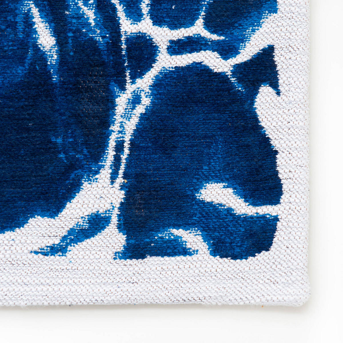 TEPPICH Surf Meditation Swim 80/250 cm - Blau, Kunststoff/Textil (80/250cm) - Louis De Poortere