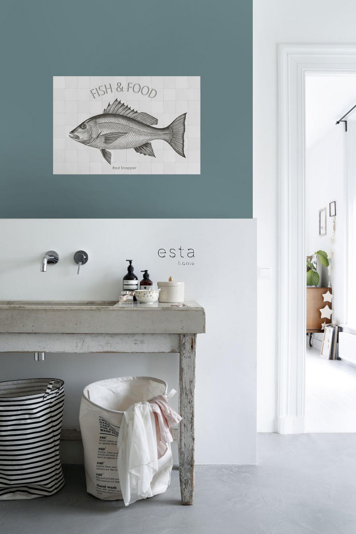 WANDTATTOO Fisch 70 x 46.5 cm - Schwarz, Papier (70/46.5/46.5cm) - ESTAhome