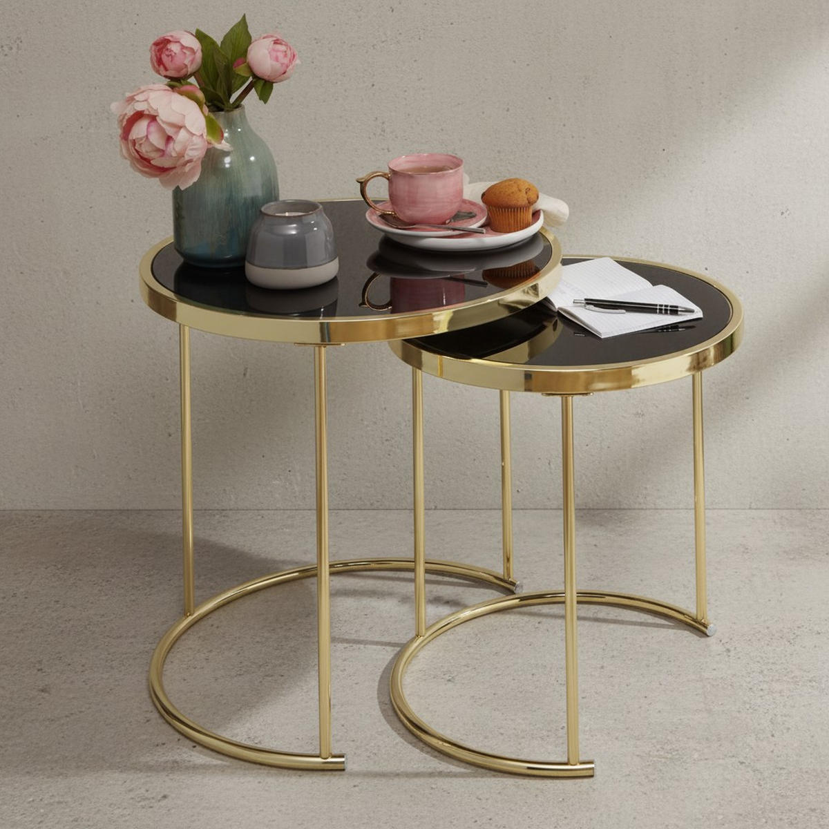 SATZTISCH Set – 2-teilig Metall Hochglanz schwarzes Glas 50/42 cm - Goldfarben/Schwarz, Glas/Metall (50/50/50cm) - KADIMA DESIGN
