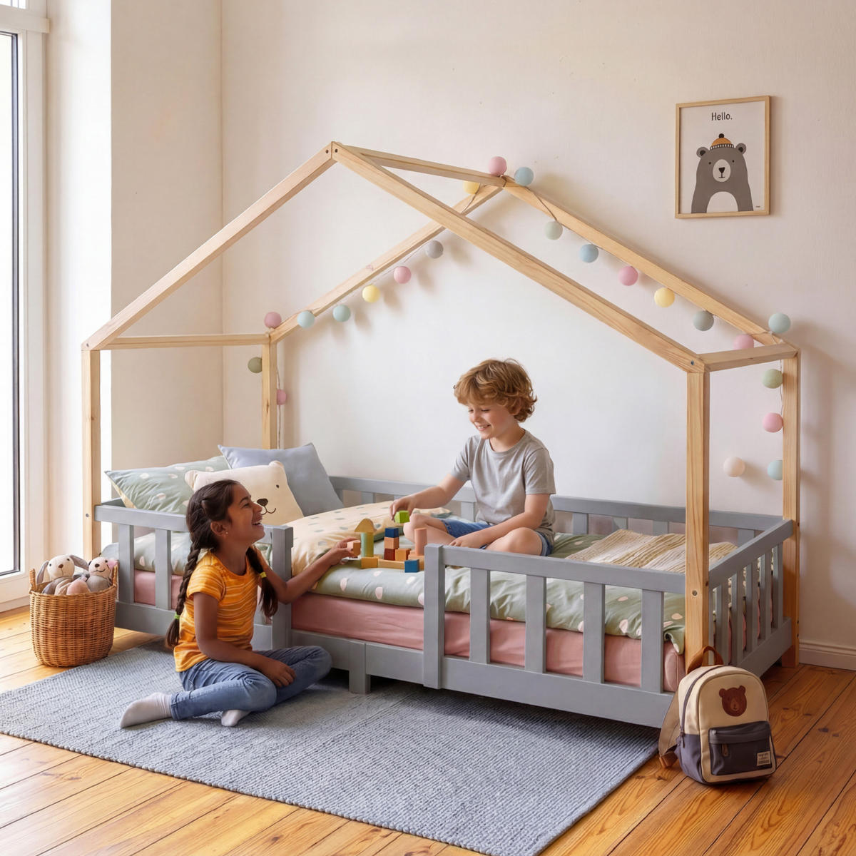 HAUSBETT Treviolo - Hellgrau/Naturfarben, Holz (90/200cm) - [en.casa]