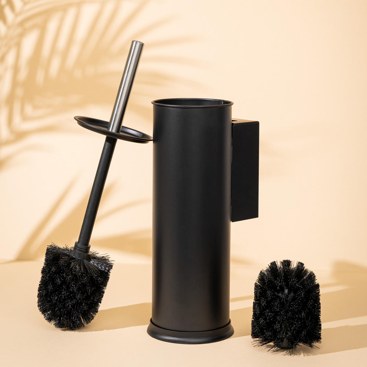 WC-GARNITUR inkl. Wandhalterung - Schwarz, Metall (10/39/13.5cm) - bremermann