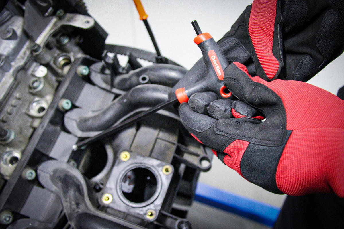 SCHRAUBENDREHER-SATZ MIT T-GRIFF UND SEITLICHER KLINGE | T-PROFIL - Multicolor, Kunststoff/Metall (1/1cm) - BGS technic