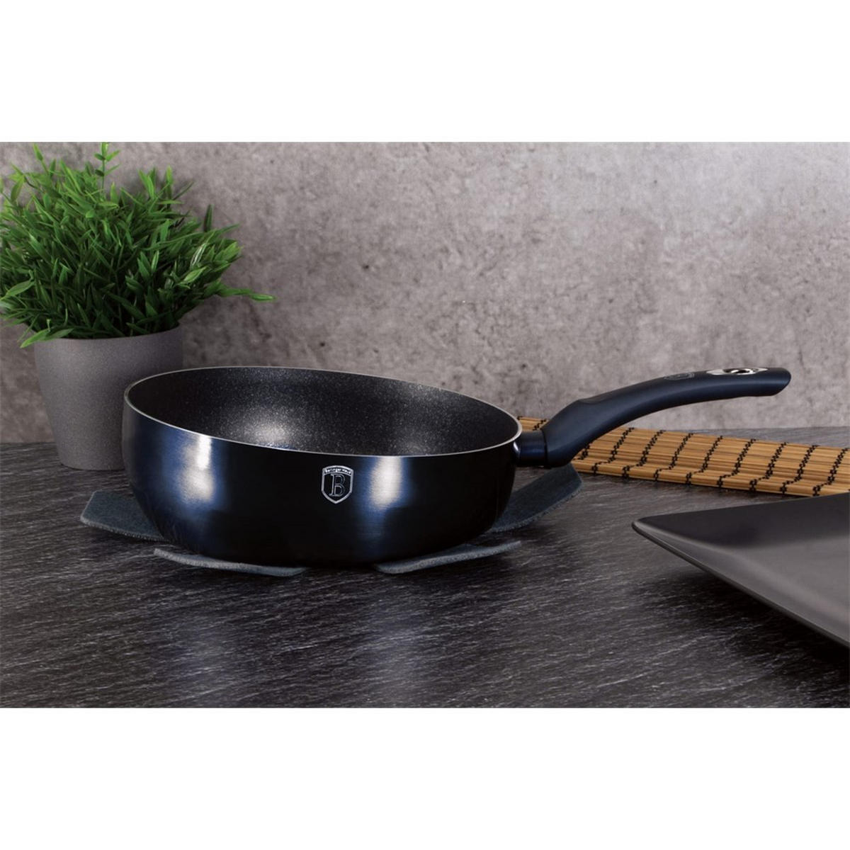 WOK Blau 26/26/8 cm BH1881 - Blau, Metall (26cm) - Berlinger Haus
