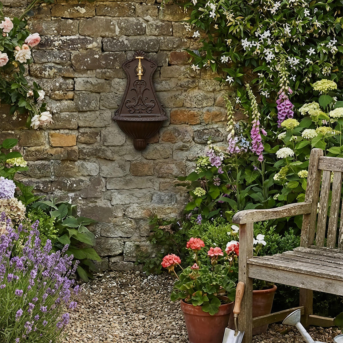 WANDBRUNNEN - Dunkelbraun, Metall (11.5/24.5/42cm) - Relaxdays