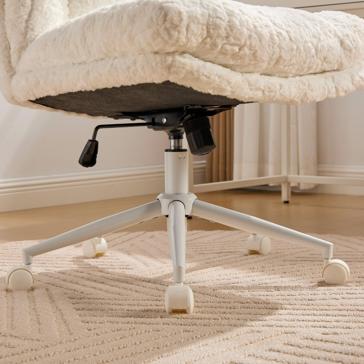 DREHSTUHL DE-36327 mit breiter Sitzfläche Creme - Creme, Metall (67/94/63cm) - ComfortXL