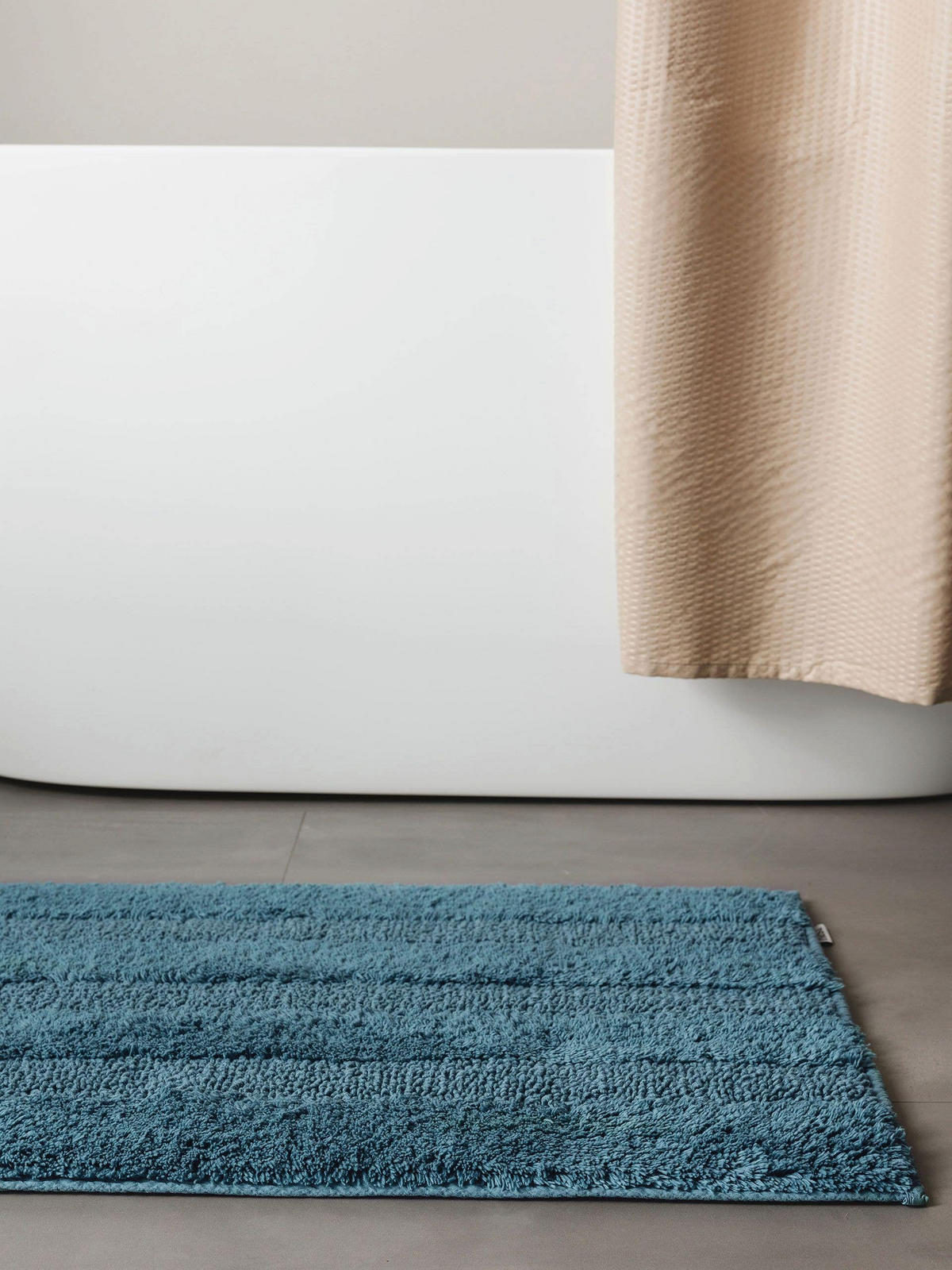 BADEMATTE Ilka Petrol 50x80 cm - Petrol, Textil (50/80cm) - benuta Nest