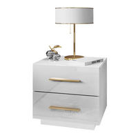 NACHTTISCH LINA LUX mit Griffen und Hochglanzplatte, LED – Griffe: Gold-Matt - Weiß, Holzwerkstoff (45/48/38.5cm) - Lookway