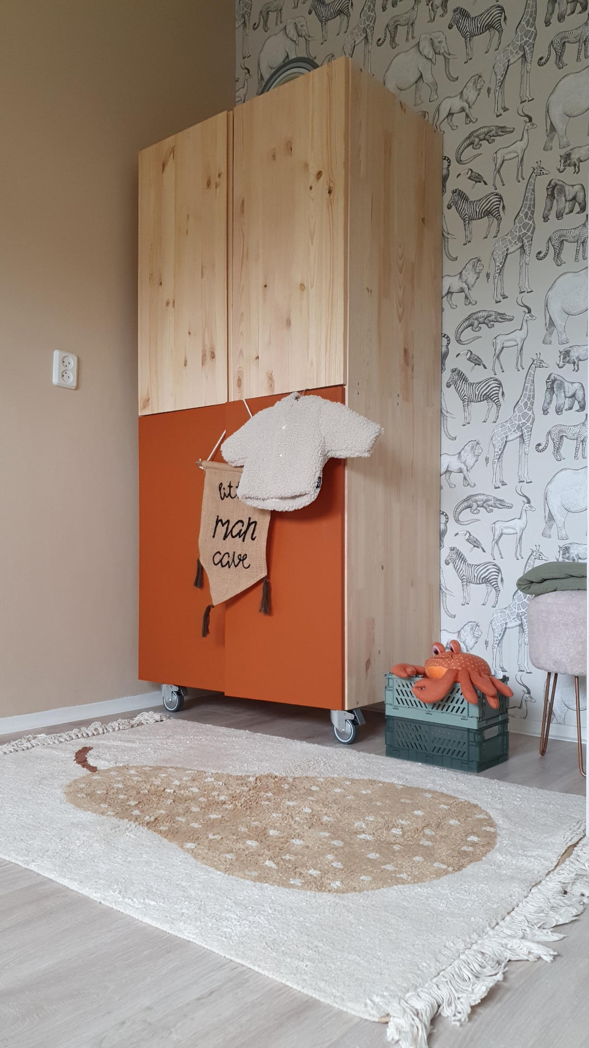 TAPETE Dschungeltiere 53 cm x 10.05 m - Grau, Papier (53/0.1cm) - ESTAhome