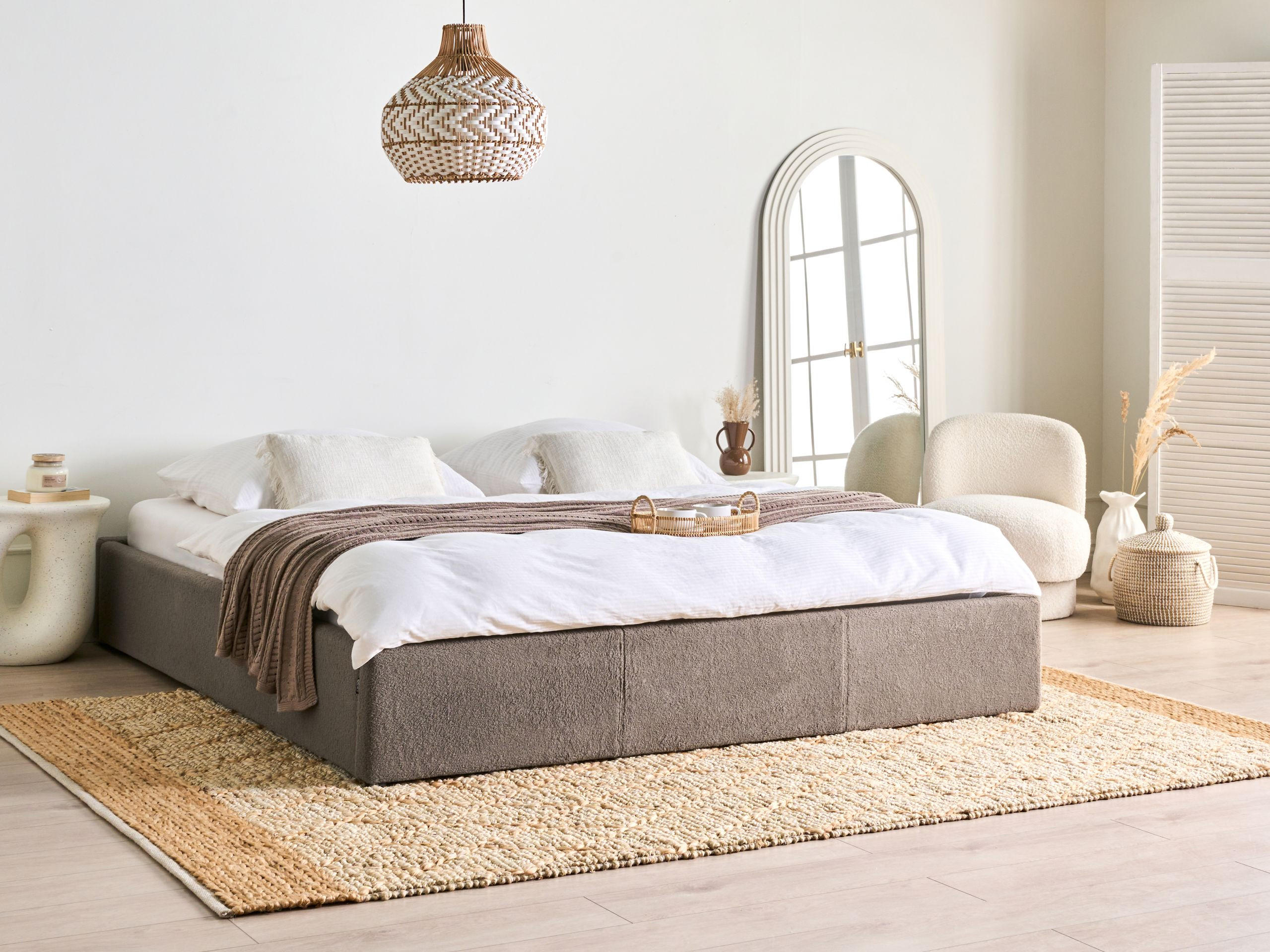 BETT Bouclé 180/200 cm Taupe Dinan - Beige, Textil (180/200cm) - Beliani