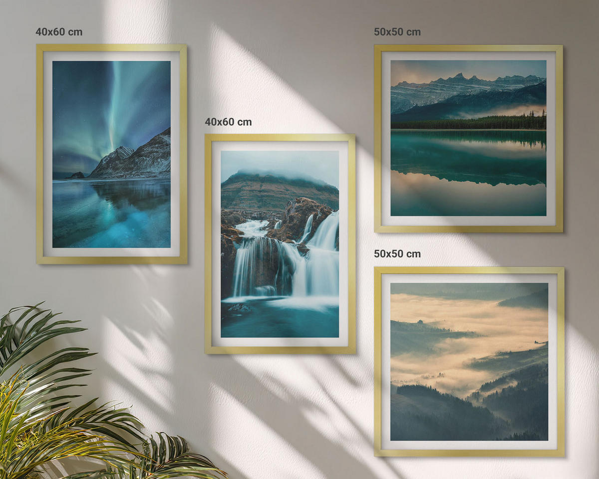 BILDER SET 4er Set - 50x50 cm & 40x60 cm Goldrahmen - Winterlandschaften, Wasserfälle, Nordlichter - Goldfarben, Kunststoff (50/50cm) - TULUP