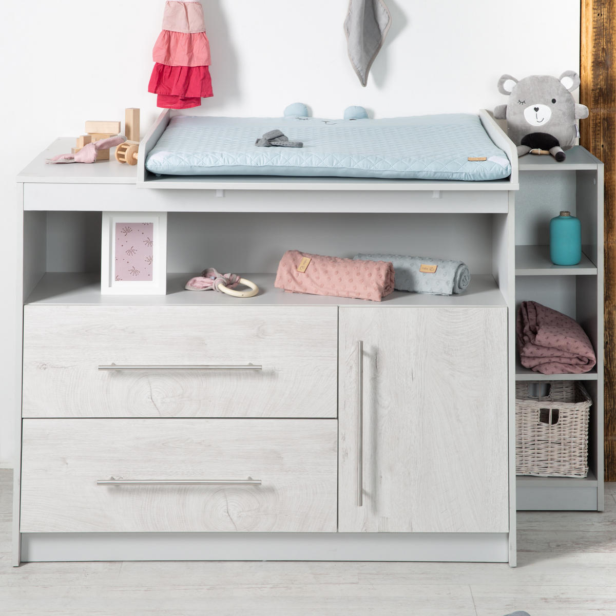 BABYZIMMER-SET Maren 2, mit breiter Wickelkommode, 3-teilig - Hellgrau, Holzwerkstoff (76/80/142cm) - Roba