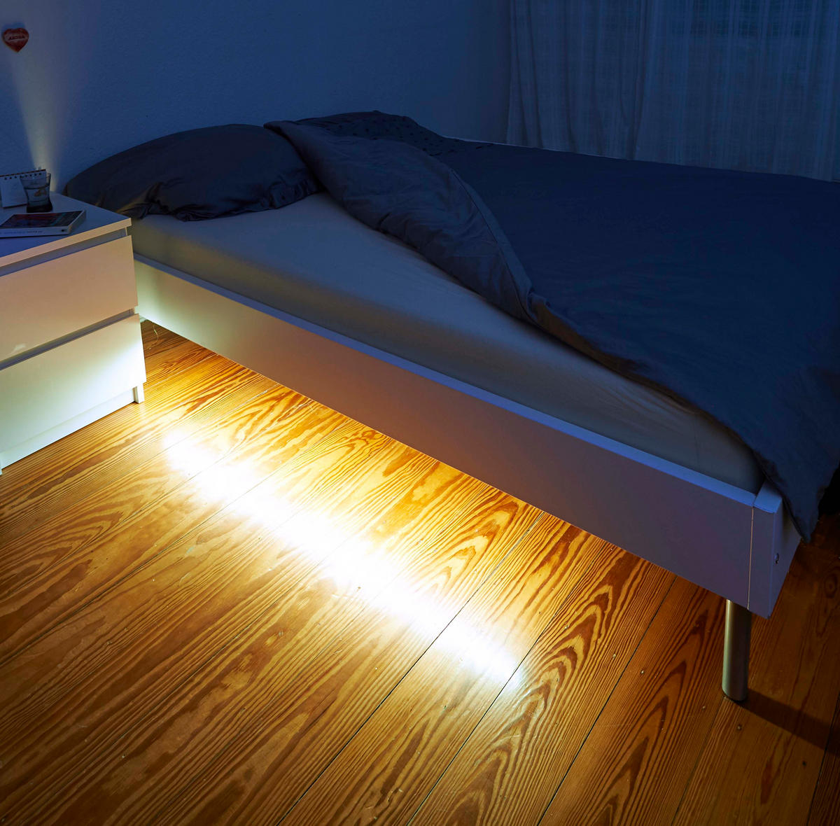 LED-SENSORLEUCHTE - tageslichtweiß mit Bewegungsmelder und einfacher Montage für Akzentbeleuchtung, inkl. 4x AAA-Batterien - Weiß, Kunststoff (100/2/50cm) - Northpoint