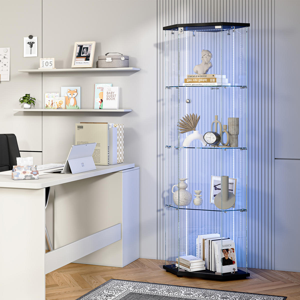 VITRINE Glas, 4 Ebenen, LED Band, 1 Tür, Eckvitrine, freistehend, schwarz - Schwarz, Glas (60/160/40cm) - EuroLiving
