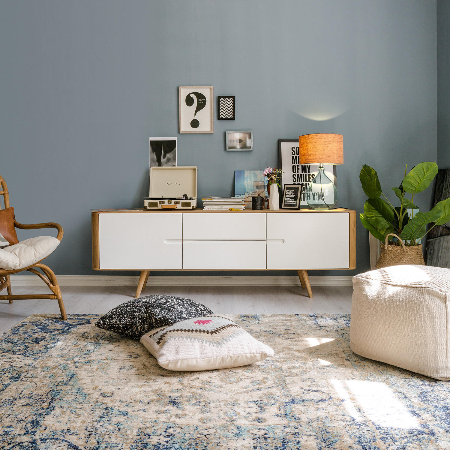 SIDEBOARD - Wildeiche massiv - Weiß, Holzwerkstoff (180/60/42cm) - home24