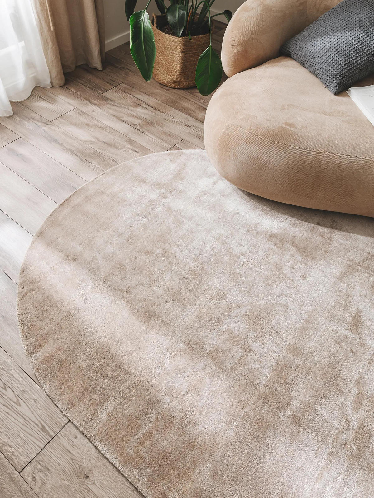 VISKOSETEPPICH OVAL Nela Taupe 150x230 cm - Taupe, Textil (150/230cm) - benuta Pure
