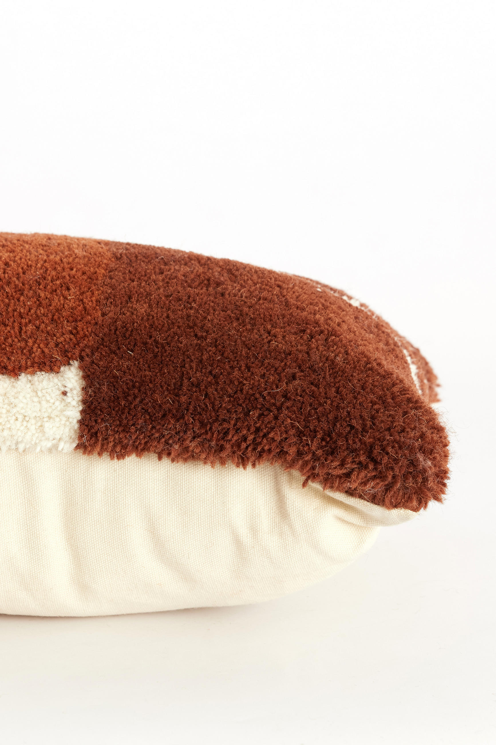 DEKOKISSEN Sylina Braun 60/30/10 cm - Braun, Textil (30/60cm) - Light & Living