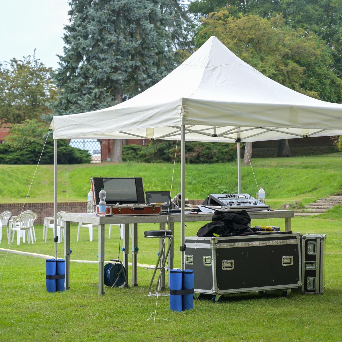 4XPAVILONOVÉ pytle s pískem - modrá, kov/textil (42/40/1.5cm) - Relaxdays