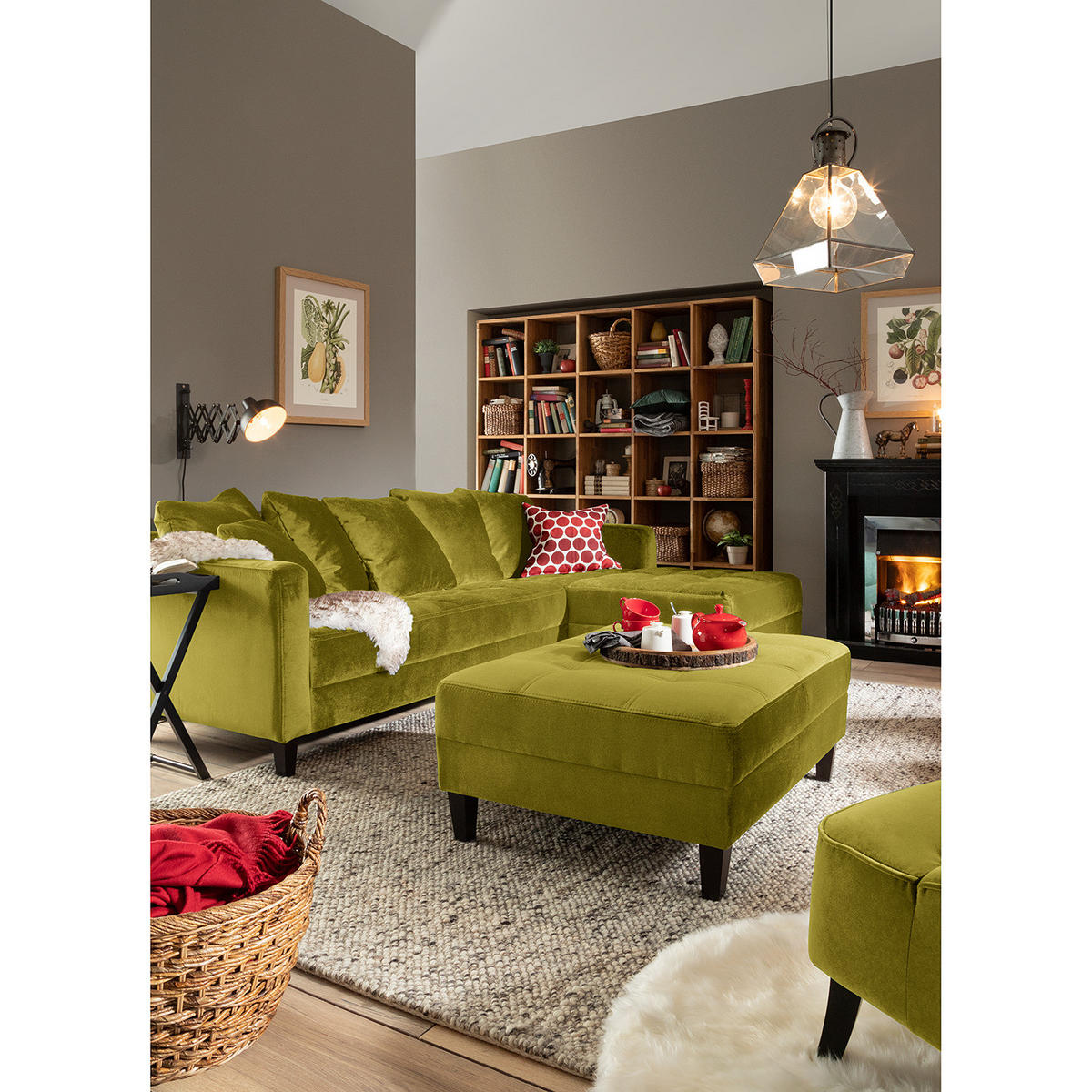 ECKSOFA mit Ottomane - Samt - Olivgrün, Textil (254/165cm) - home24