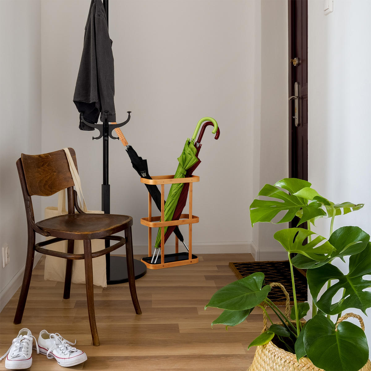 SCHIRMSTÄNDER - Hellbraun, Holz/Metall (29.5/45/15cm) - Relaxdays