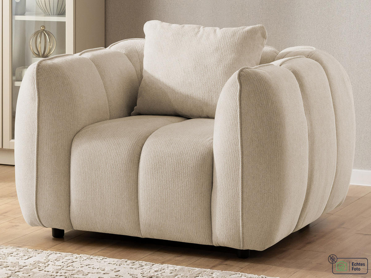 KRESLO Nubira v hlboko prešívanom dizajne Bubble z mäkkej štruktúrovanej látky vo svetlobéžovej farbe s moderným vzhľadom - čierna/béžová, drevo/textil (115/69/89cm) - S-Style