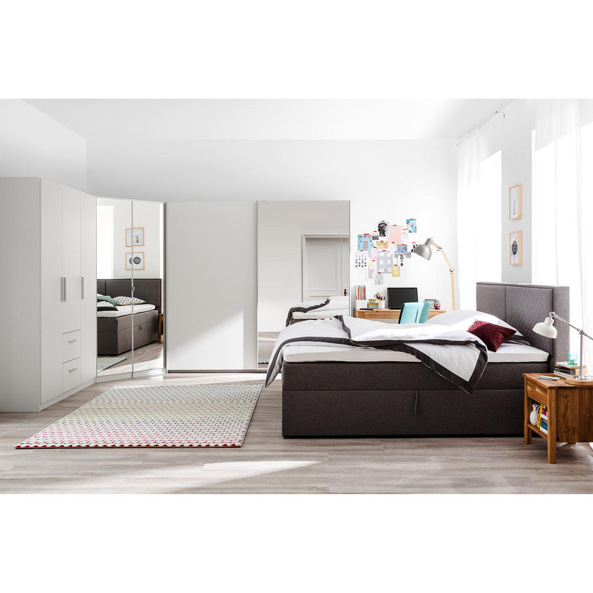 NACHTKOMMODE - Eiche massiv - geölt - Eichefarben, Holz (47/49/37cm) - home24