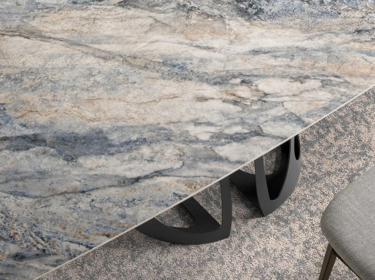 ESSTISCH Esstisch ovales Fass porzellanmarmor aus schwarzer Epoxidstahl Ø238/110/76 cm - Blau/Schwarz, Stein (110/238/76cm) - ANGEL CERDA