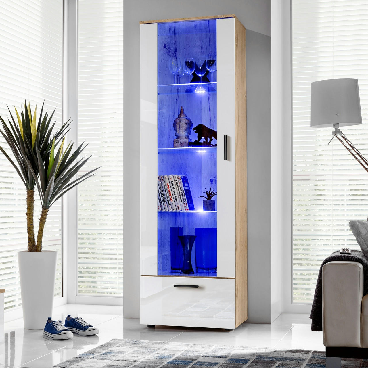 VITRINE ALESSANDRIA, Weiss, LED Blau - Eiche Wotan/Schwarz, Glas/Holzwerkstoff (60/192/42cm) - Komodee