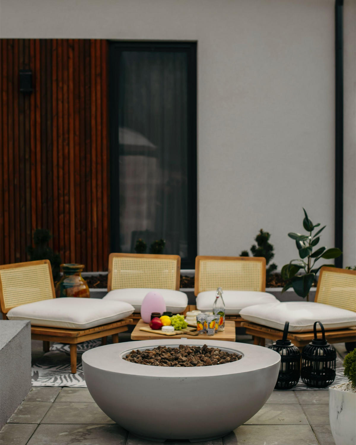 LOUNGE SADA 4-místná Světlejší Odstín dřeva Accadia - světle hnědá/béžová, dřevo - Beliani