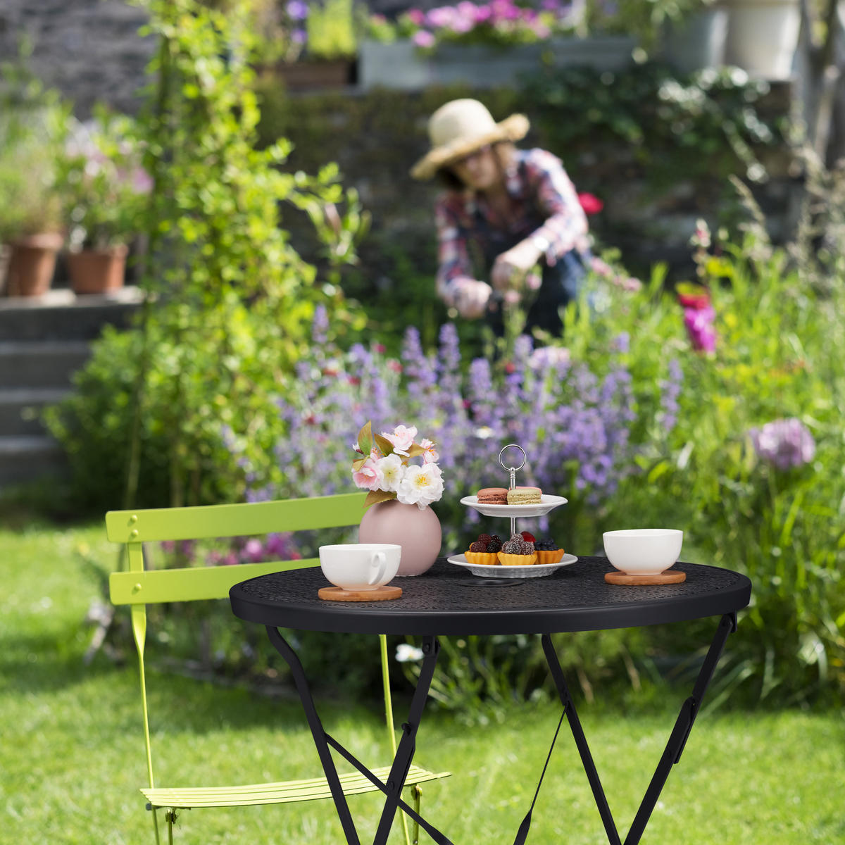 BALKONTISCH - Schwarz, Metall (60.5/60.5/71.5cm) - Relaxdays