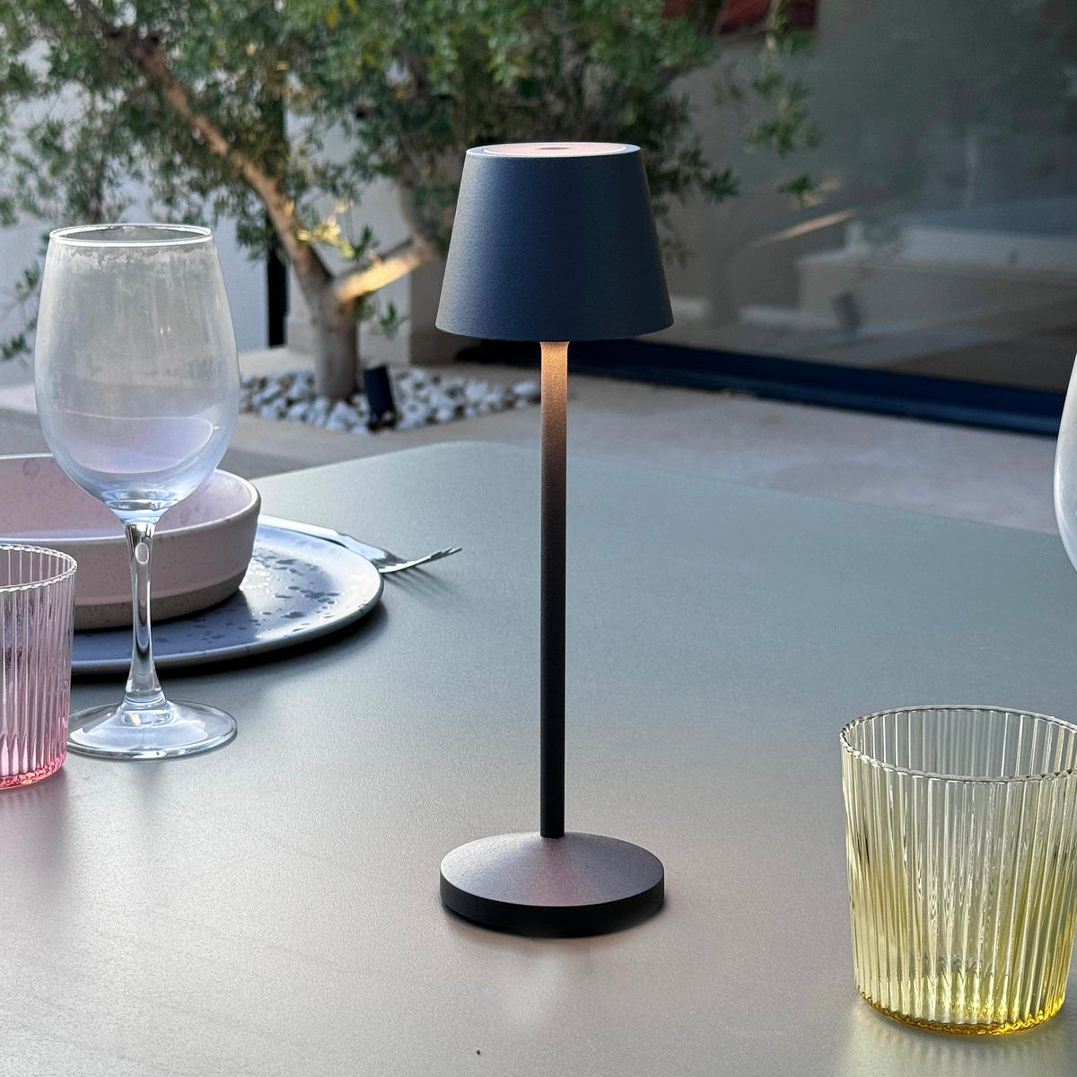 TISCHLAMPE EMILY dunkelgrau - Dunkelgrau, Metall (7.5/7.5/25cm) - Lumisky