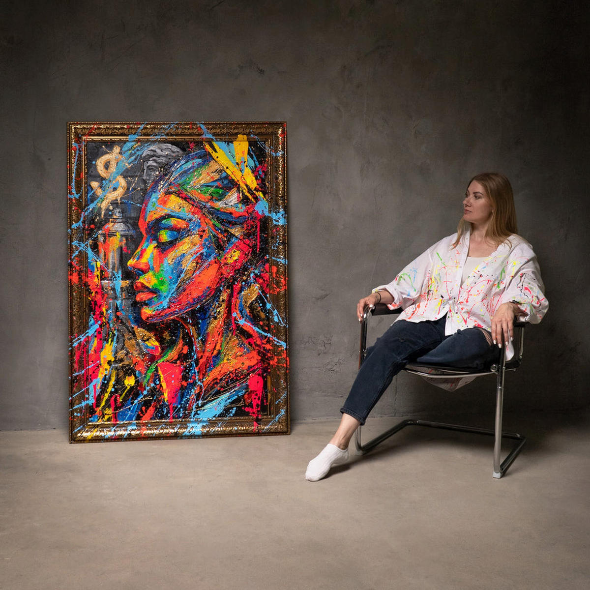 GEMÄLDE Muse der Stadt Schattenfugenrahmen Gold 140x100 cm - Goldfarben, Holz (140/100cm) - YS-art gallery