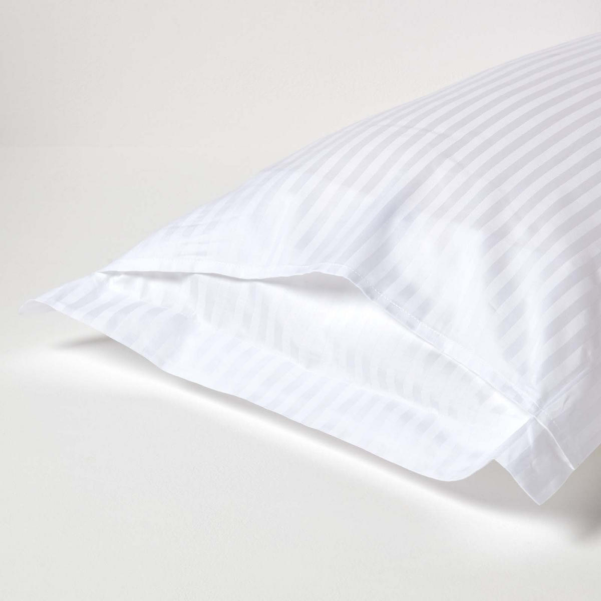 KISSENBEZUG Damast mit Stehsaum, Fadendichte 330 - Weiß, Textil (50/90cm) - Homescapes