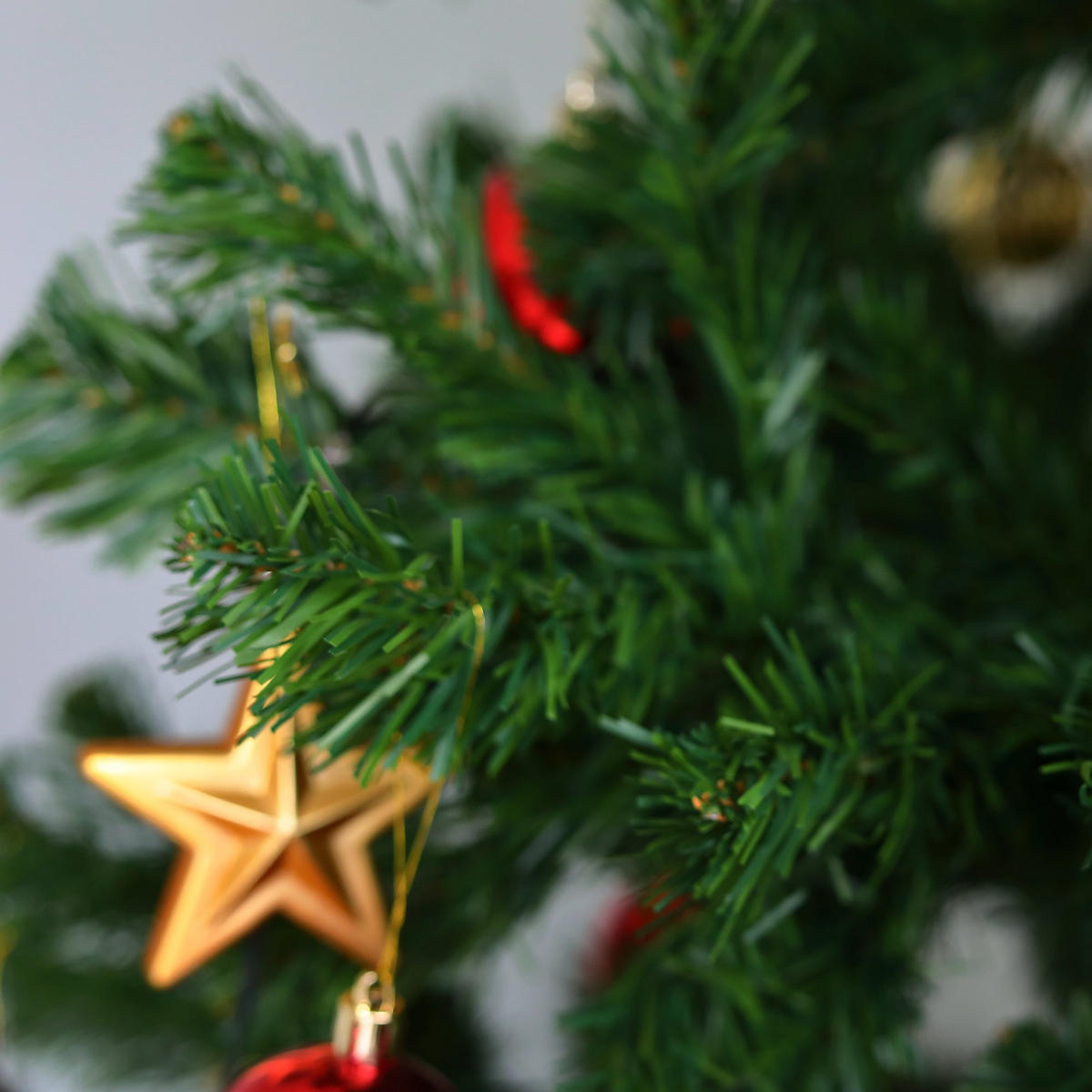 WEIHNACHTSBAUM Kunststoff Grün 58x58h120 cm - Grün, Kunststoff (120cm) - DMORA