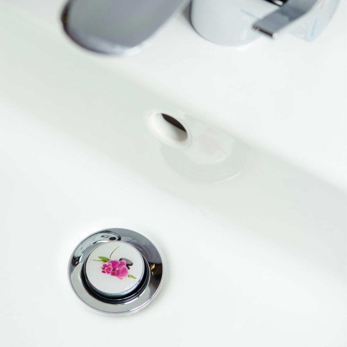 WASCHBECKENSTÖPSEL Wellness - Violett, Kunststoff/Metall (4/7/7cm) - Sanilo