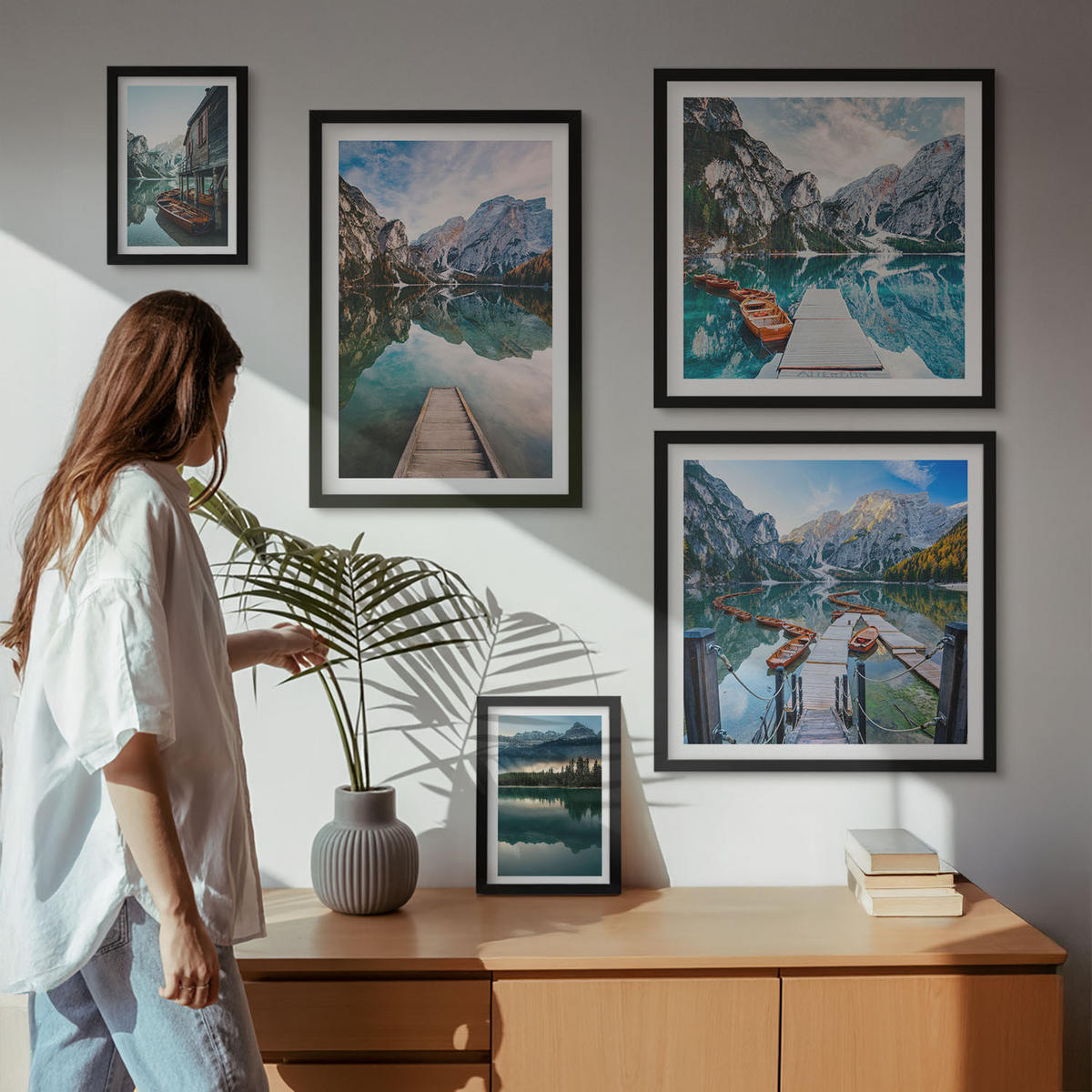 BILDER SET 5er Set - 50x50 cm & 20x30 cm & 40x60 cm Schwarzer Rahmen - See Berge Holzboote - Schwarz, Kunststoff (40/60cm) - TULUP