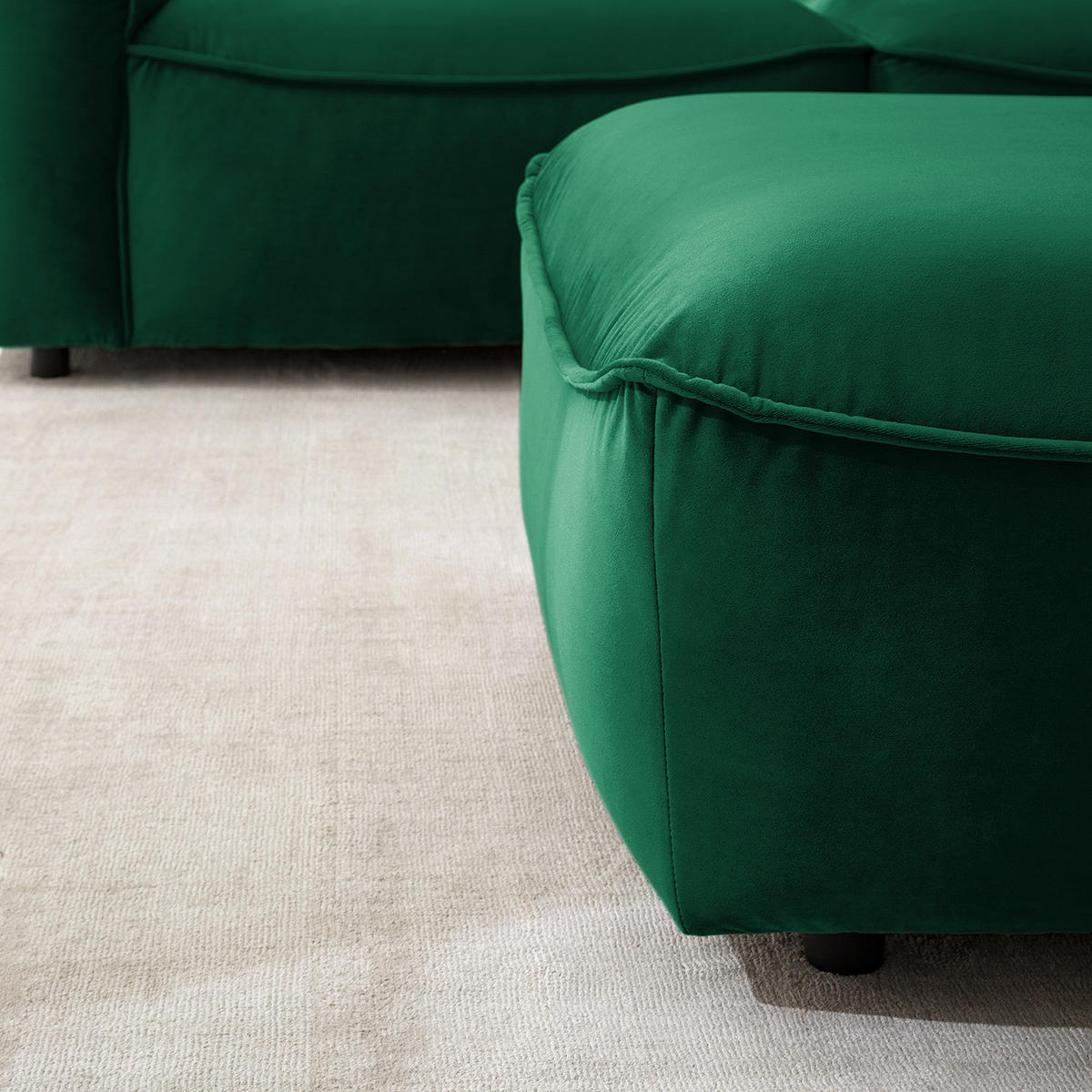 POLSTERHOCKER - Dunkelgrün/Schwarz, Kunststoff/Textil (99/40/82cm) - home24