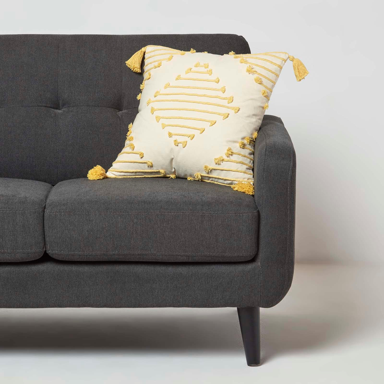 DEKOKISSEN creme 45/45 cm mit Stickerei & Quasten - Creme, Textil (45/45cm) - Homescapes
