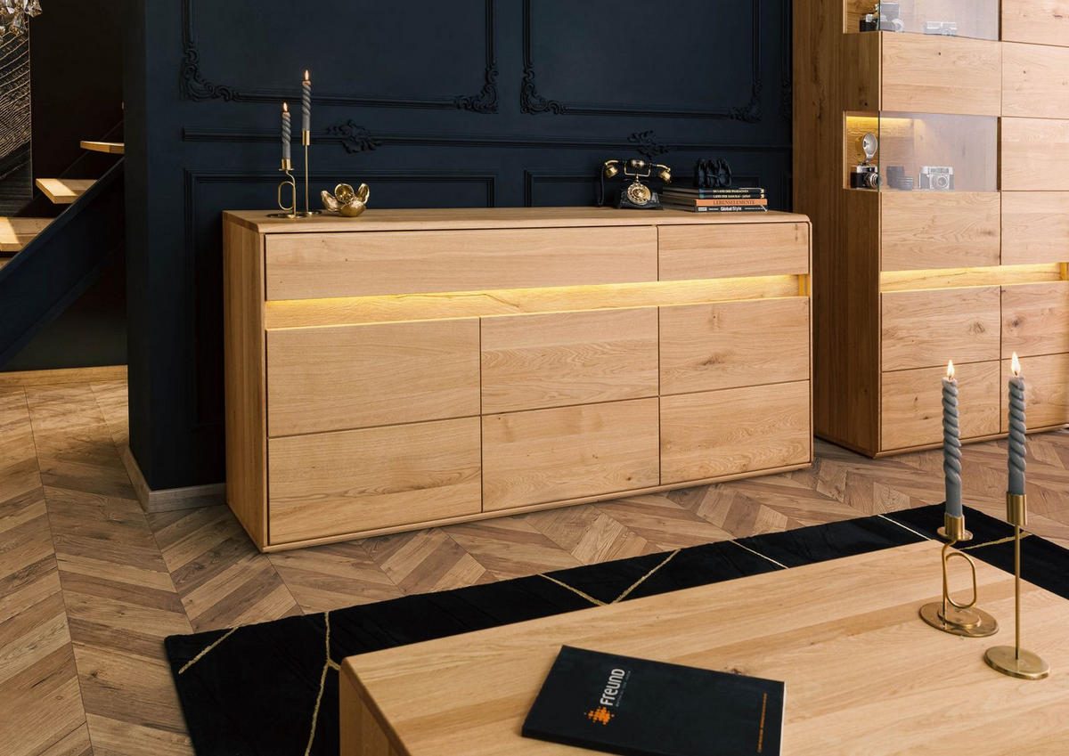 SIDEBOARD Wildeiche inkl. LED 183,5x43,5x86 natur geölt CARDIFF #130 - Braun, Holz (184/86/44cm) - Massivmoebel24