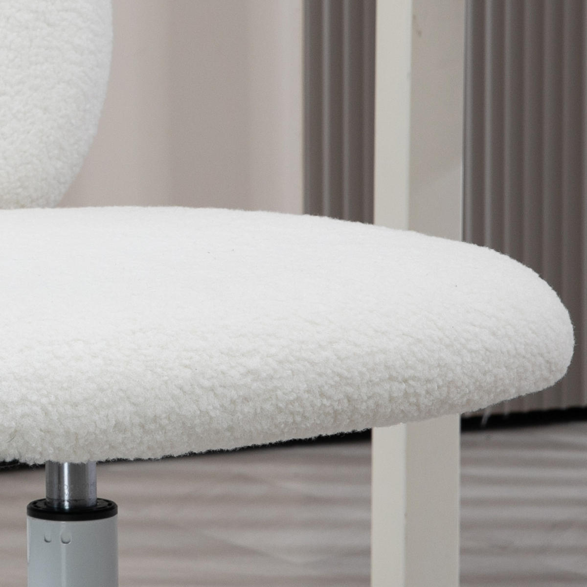 BÜROSTUHL Höhenverstellbarer Schreibtischstuhl Teddy-Vlies Drehstuhl Weiß - Weiß, Kunststoff (56/90/50cm) - HOMCOM