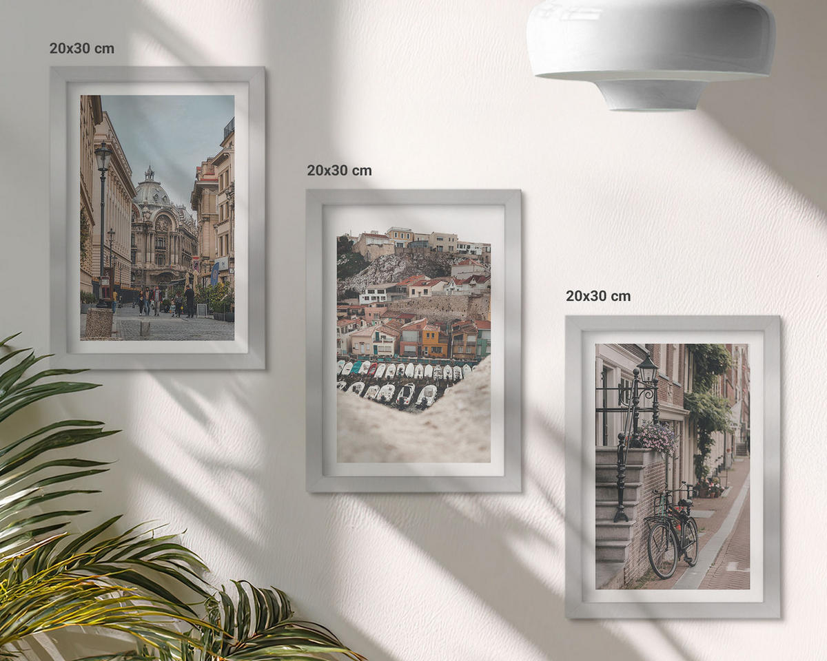 WANDBILDER 3er Set - 20x30 cm Silberner Rahmen - Die charmanten Straßen des Hafens der Stadt - Silberfarben, Kunststoff (20/30cm) - ArtPrintCave