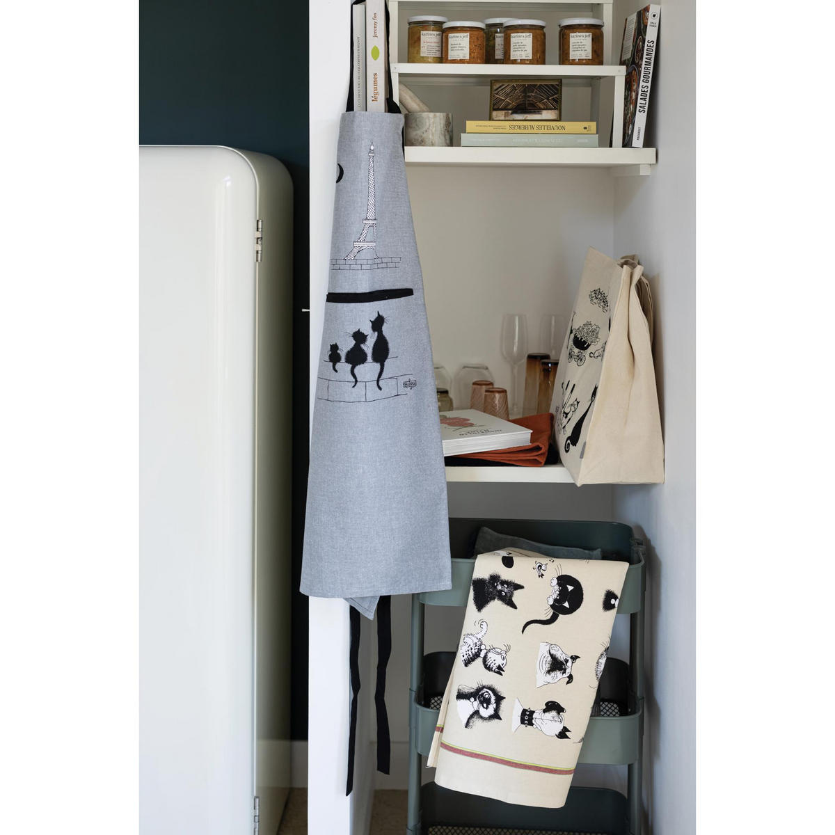 KÜCHENSCHÜRZE Dubout Chats Eiffel grau 72 x 85 cm - Grau, Textil (72/85cm) - Winkler