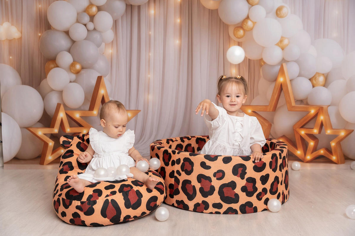 KINDER-SITZSACK Leopard mit Ohren – weicher Beanbag-Sessel zum Spielen und Entspannen - Schwarz, Textil (58/50/67cm) - Bees & Blooms