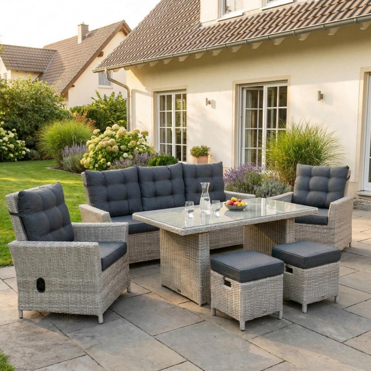 DININGLOUNGE-SET Asti Grau 7-Sitzer mit Sicherheitsglas-Tisch und verstellbaren Rückenlehnen - Grau, Naturmaterialien - bellavista - Home & Garden