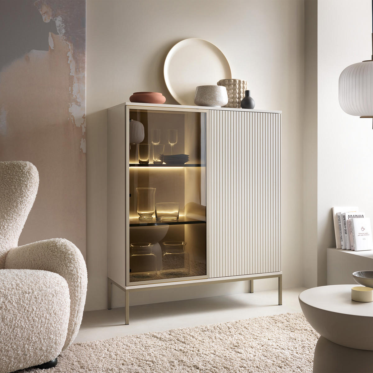 VITRINENSCHRÄNK FONTE, Cremefarbig - Creme, Holzwerkstoff (104/126/39cm) - KONSIMO®