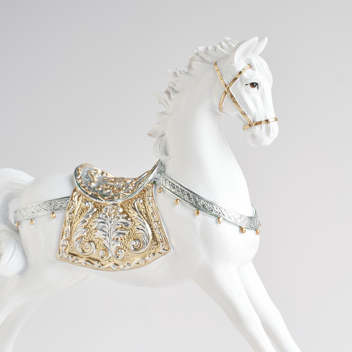 DEKOFIGUR Jollyride, Gold, 22 x 5.5 x 22.5 cm, Dekorative Weihnachtsdeko - Goldfarben, Kunststoff (5.5/22/22.5cm) - home&you