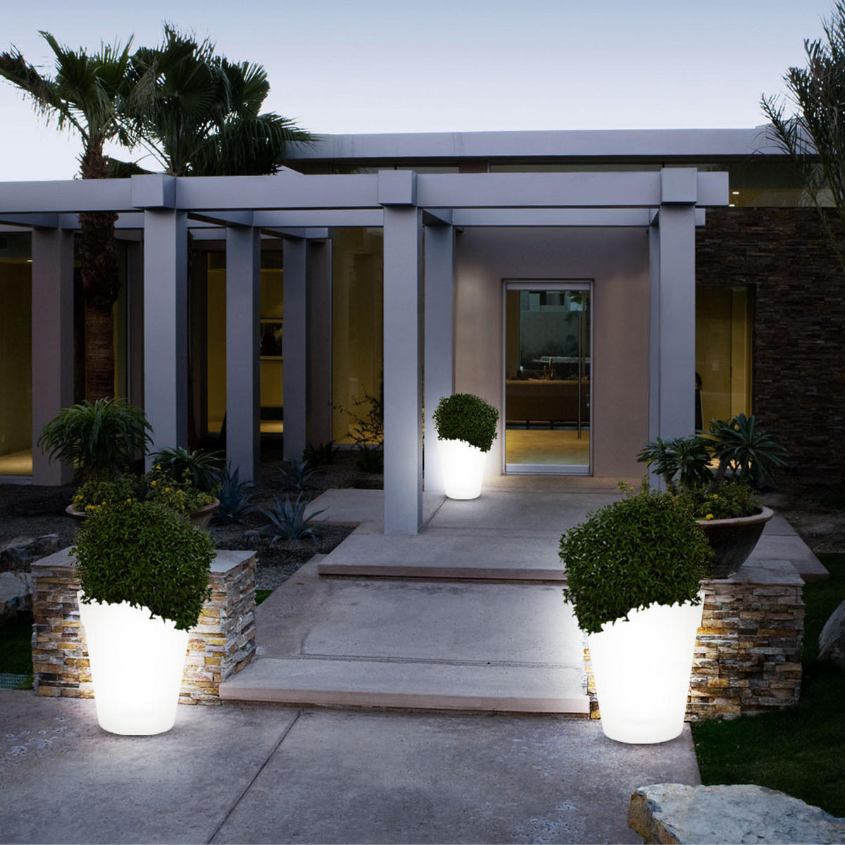 LED AUSSENLEUCHTE Blumentopf Weiß - Weiß, Kunststoff (16.7/16.7/19.5cm)