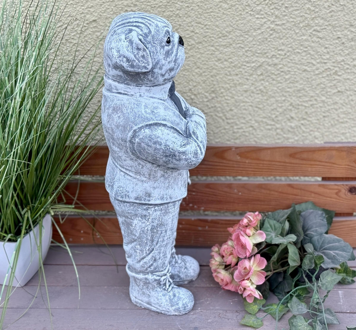 STEINFIGUR Mops Gentleman aus Steinguss frostfest wetterfest - Grau, Stein (20/50/15cm) - stoneandstyle