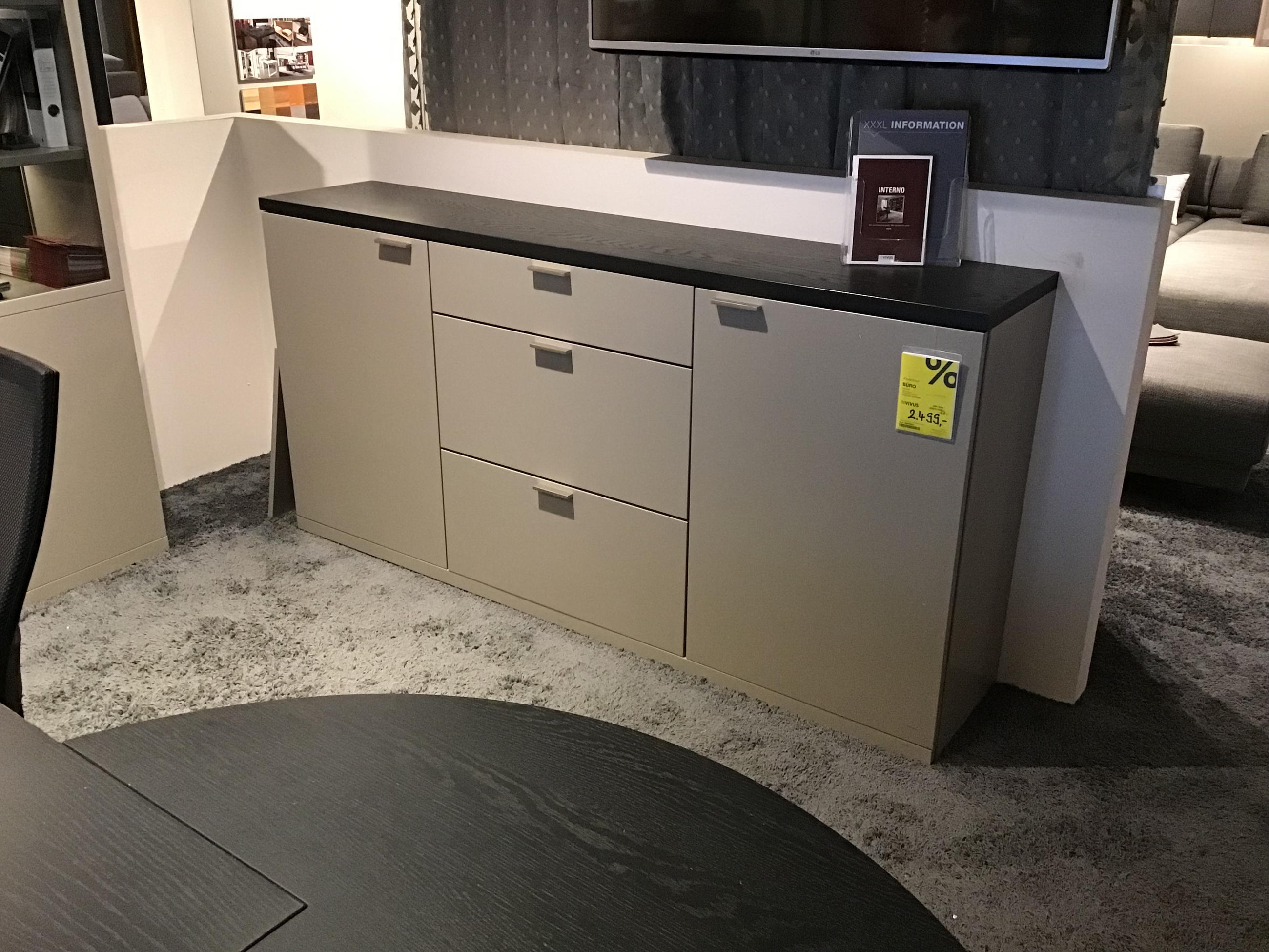 Büro Info - Invivus